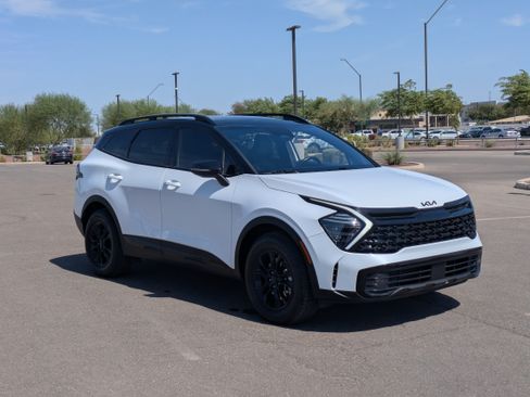 Certified 2025 Kia Sportage X-Pro AWD/4WD image 7