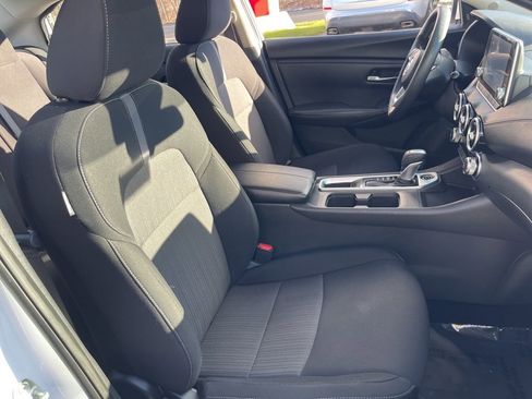 Certified 2023 Nissan Sentra SV image 17