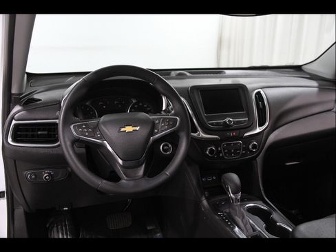 Certified 2024 Chevrolet Equinox LT AWD/4WD image 6