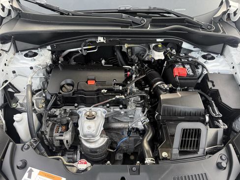 Used 2025 Honda HR-V Sport image 12