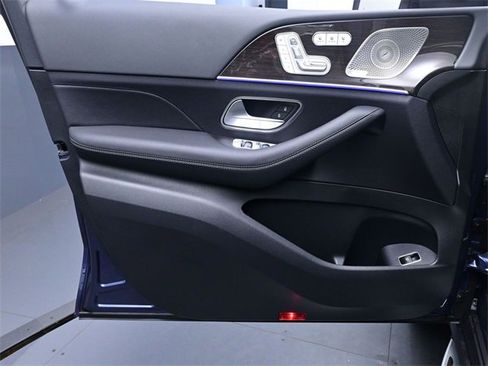 New 2026 Mercedes-Benz GLS 450 4MATIC image 20