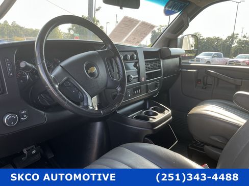 Used 2023 Chevrolet Express 2500 Extended w/ Driver Convenience Package RWD image 20