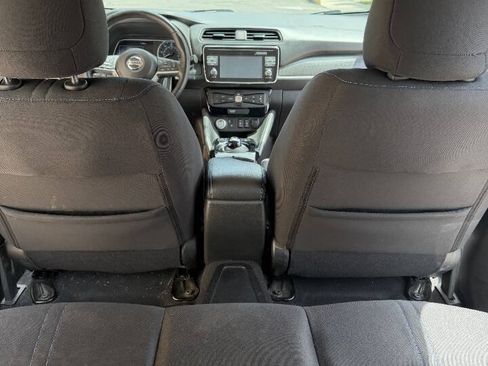 Used 2018 Nissan Leaf SV w/ SV All Weather Package FWD image 17