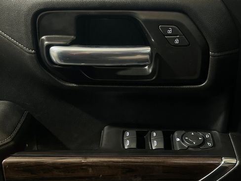 Used 2020 Chevrolet Silverado 1500 LT w/ Texas Edition RWD image 13
