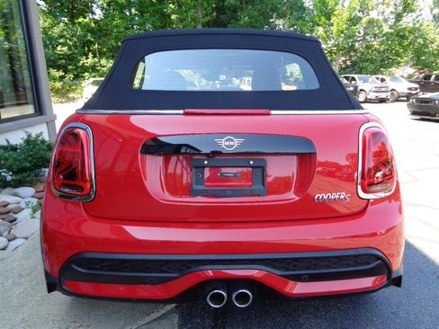 Used 2024 MINI Cooper S FWD image 6