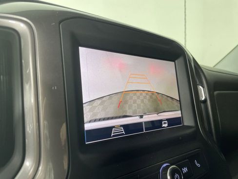 Used 2024 GMC Sierra 2500 Pro w/ Convenience Package image 14