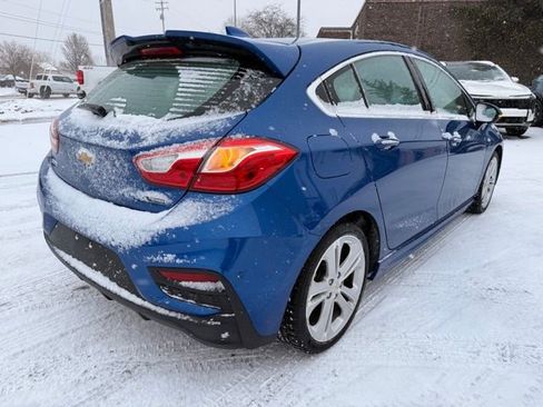 Used 2017 Chevrolet Cruze Premier w/ RS Package image 7