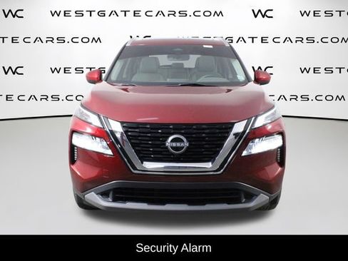 Used 2023 Nissan Rogue SV w/ SV Premium B Package FWD image 4