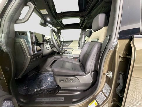 Used 2026 GMC Hummer EV SUV AWD/4WD image 21