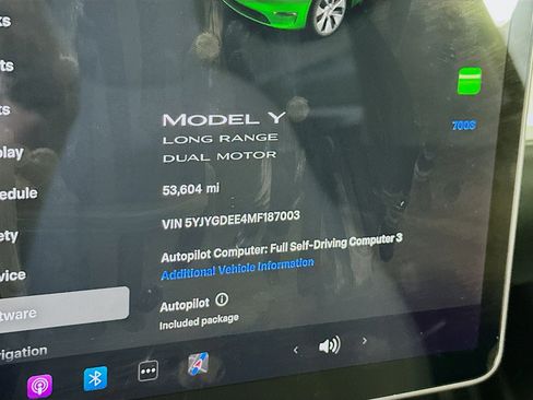 Used 2021 Tesla Model Y Long Range image 17