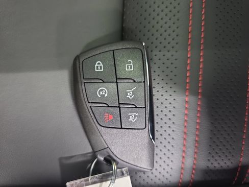 New 2026 GMC Yukon XL AT4 Ultimate AWD/4WD image 40