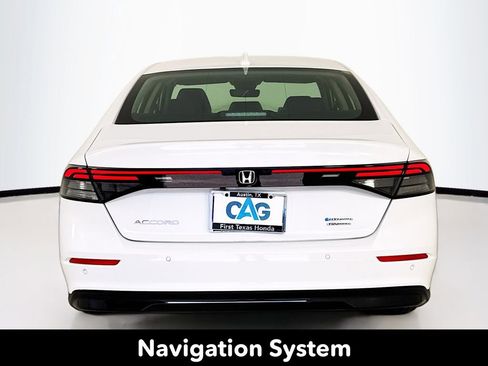 Used 2025 Honda Accord Touring image 6