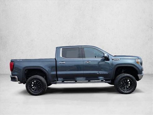 Used 2019 GMC Sierra 1500 SLT w/ SLT Premium Plus Package AWD/4WD image 4