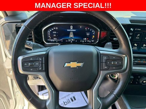 Used 2024 Chevrolet Silverado 1500 LTZ AWD/4WD image 27