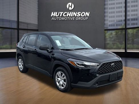 Certified 2024 Toyota Corolla Cross L image 1