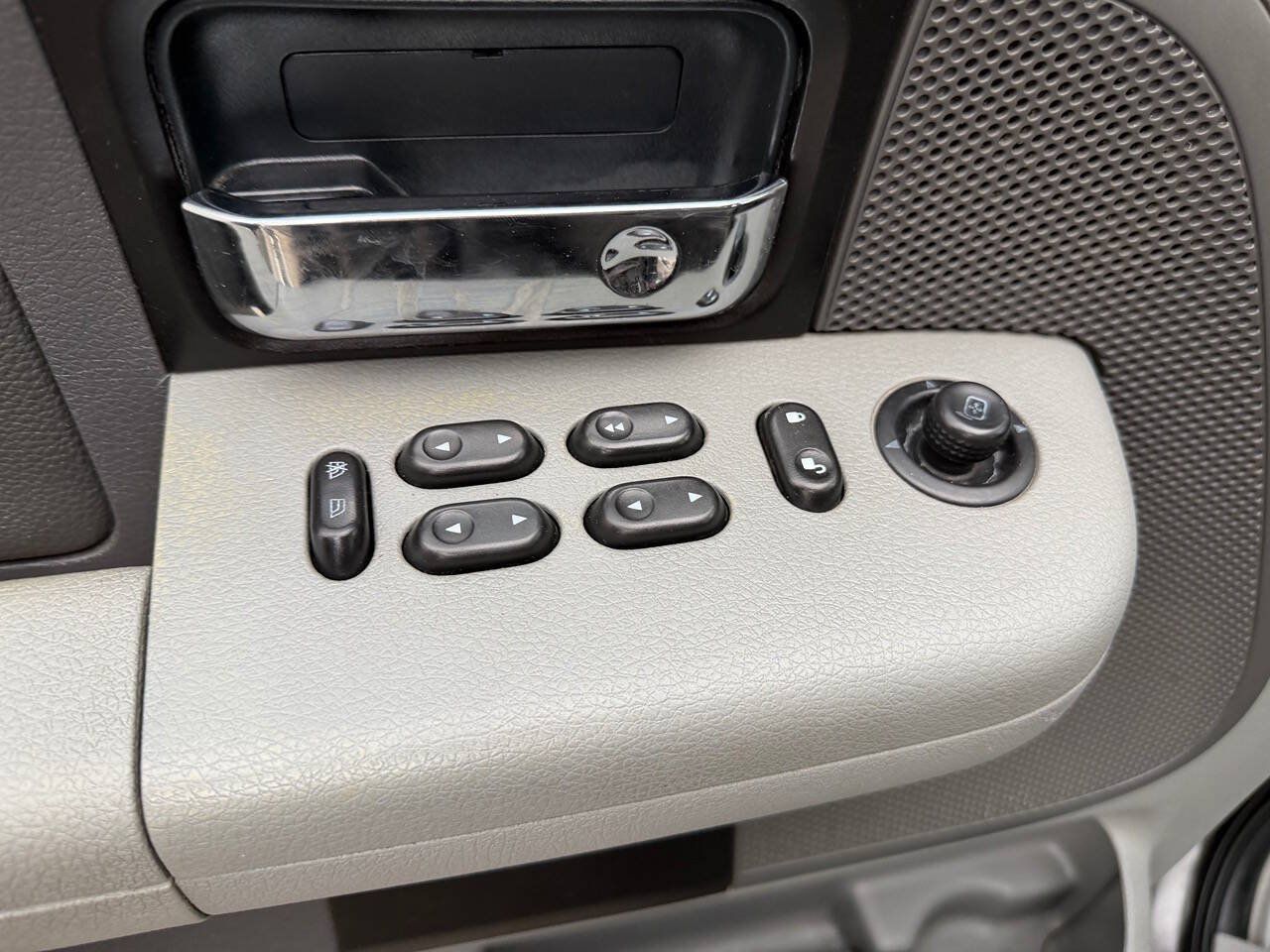Used 2004 Ford F150 XLT RWD image 13