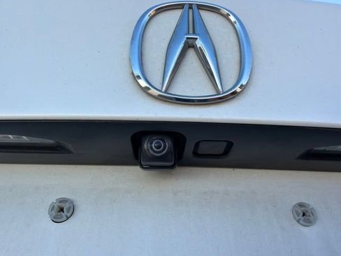 Used 2016 Acura TLX w/ Technology Package FWD image 12