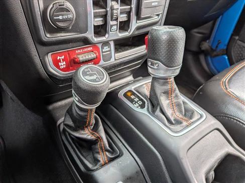 Used 2023 Jeep Gladiator Mojave w/ LED Lighting Group AWD/4WD image 16
