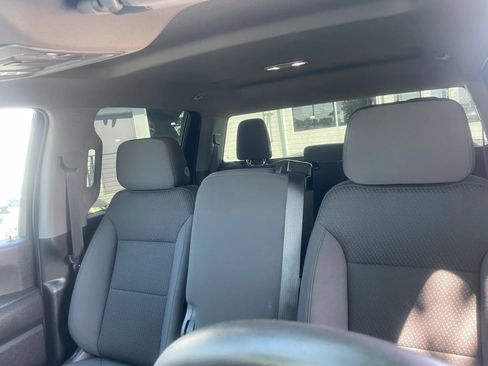 Used 2022 Chevrolet Silverado 2500 W/T w/ WT Convenience Package AWD/4WD image 15