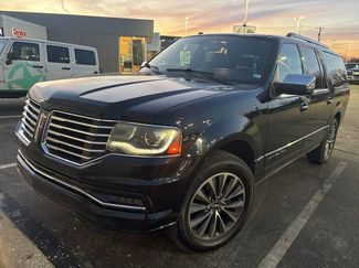 Used 2016 Lincoln Navigator L Select video 1