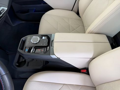 Used 2025 BMW iX M60 AWD/4WD image 20