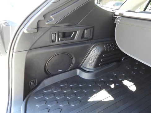 Used 2025 Subaru Outback Limited AWD/4WD image 32