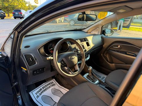 Used 2013 Kia Rio EX FWD image 10
