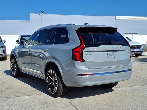 New 2026 Volvo XC90 B6 Plus w/ Protection Package Premier image 5