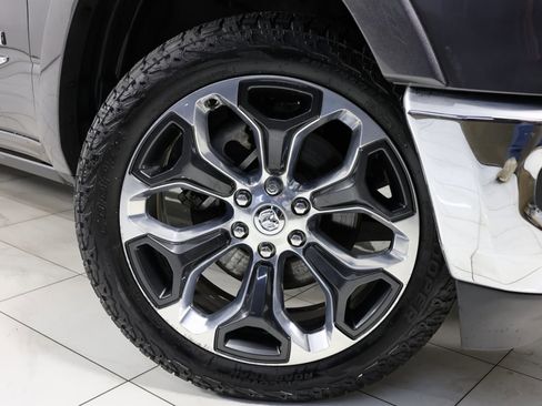 Used 2019 RAM 1500 Limited image 13