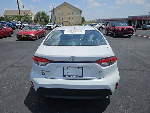 Certified 2026 Toyota Corolla LE FWD image 4