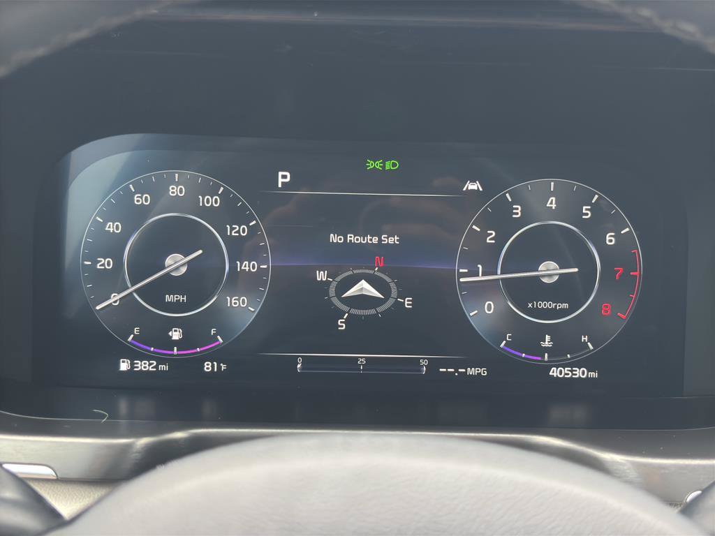 Used 2023 Kia Sorento SX AWD/4WD image 24