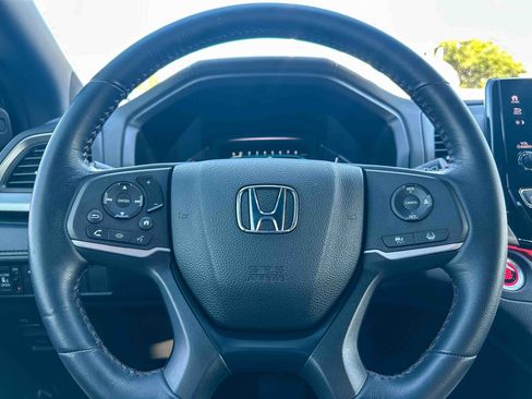 Certified 2024 Honda Odyssey Sport image 28