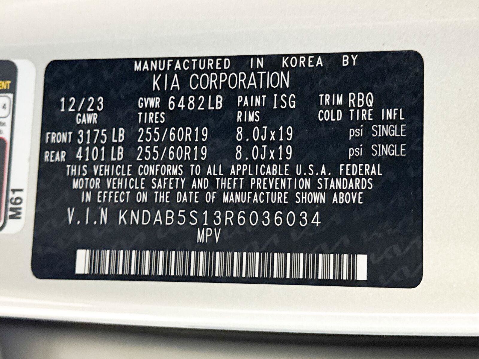Used 2024 Kia EV9 Light Long Range RWD image 37