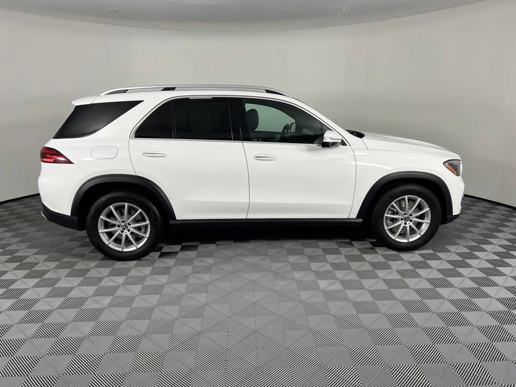 Used 2024 Mercedes-Benz GLE 450e 4MATIC image 9