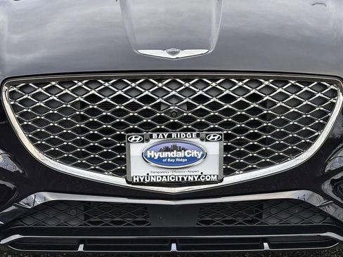 Used 2025 Genesis GV70 3.5T Sport w/ Sport Advanced Package image 10