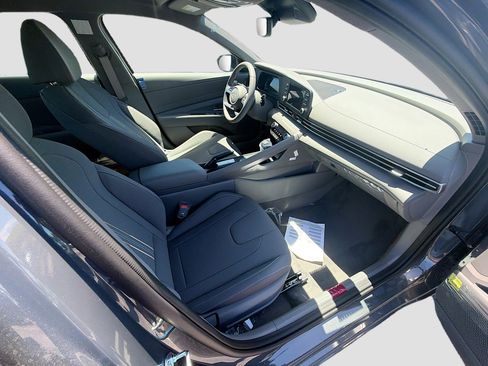 New 2026 Hyundai Elantra Sport FWD image 20