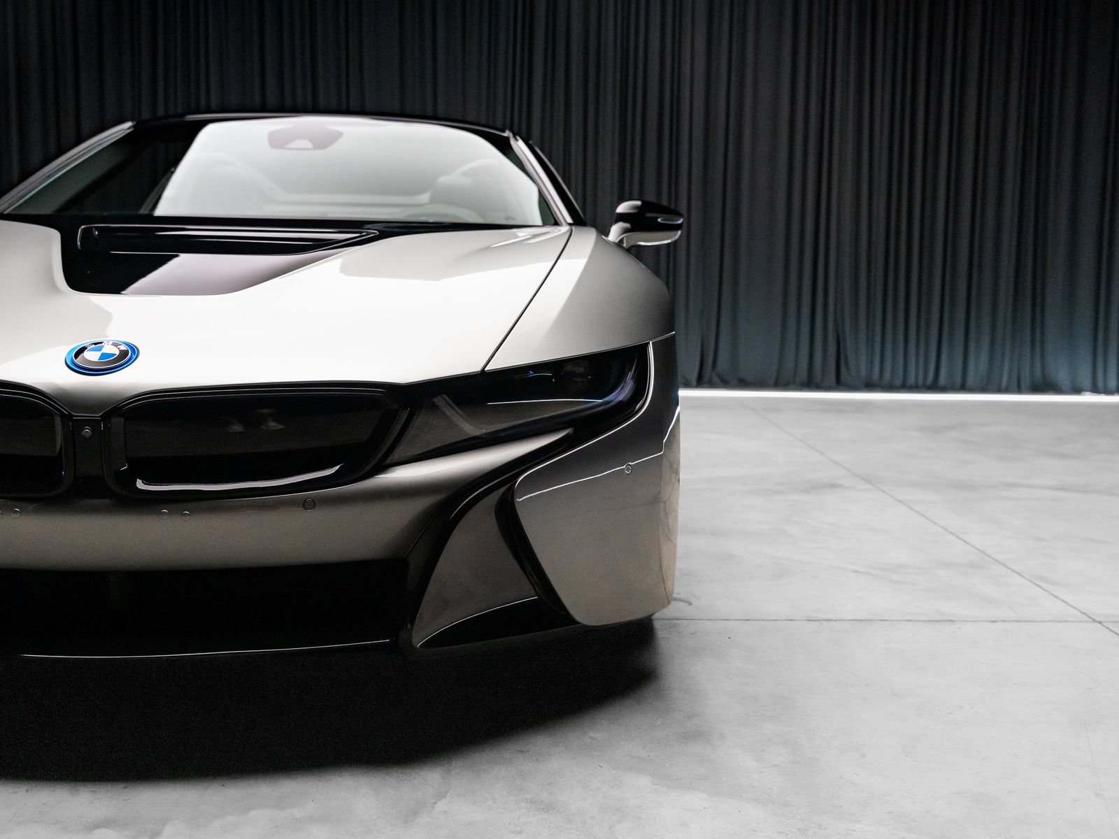 Used 2019 BMW i8 Roadster AWD/4WD image 21