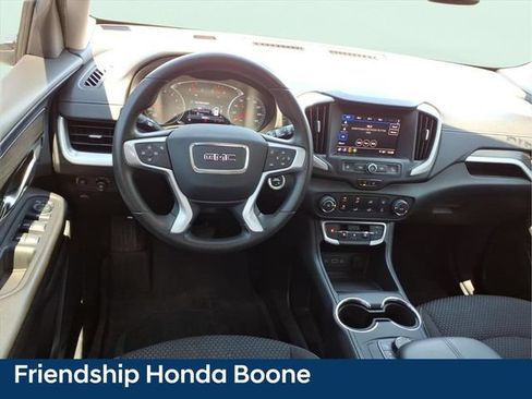Used 2023 GMC Terrain SLE AWD/4WD image 17