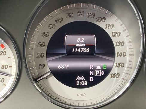 Used 2013 Mercedes-Benz GLK 250 BlueTEC 4MATIC w/ Premium 1 Pkg image 34