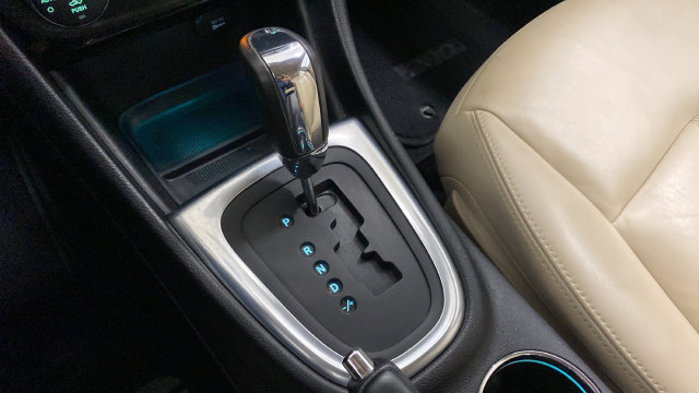 Used 2014 Chrysler 200 Limited FWD image 18