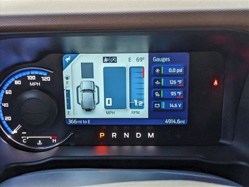 Used 2024 Ford Bronco Outer Banks image 11