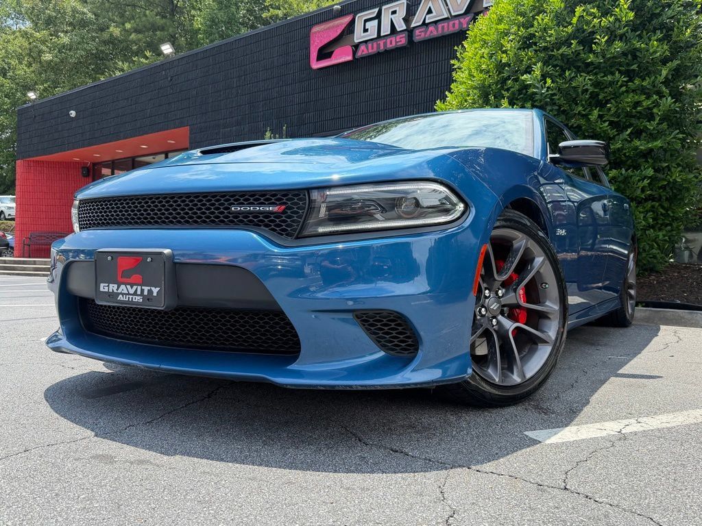 Used 2023 Dodge Charger R/T w/ Performance Handling Group RWD image 2