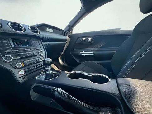 Used 2017 Ford Mustang Coupe RWD image 48