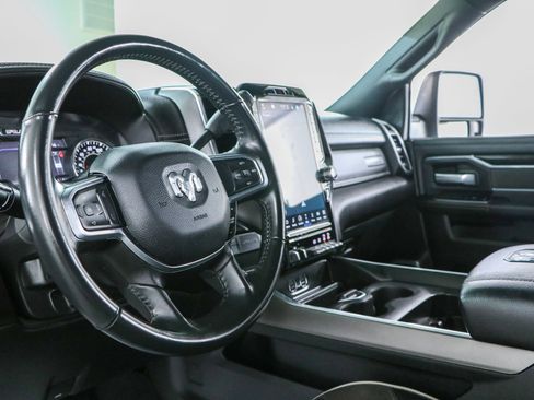 Used 2023 RAM 2500 Laramie AWD/4WD image 24