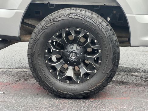 Used 2018 Ford F150 XLT w/ Equipment Group 302A Luxury AWD/4WD image 27