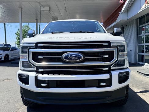 Used 2022 Ford F250 Platinum w/ FX4 Off-Road Package AWD/4WD image 6