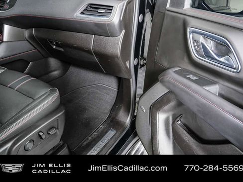 Used 2021 Chevrolet Tahoe RST w/ Luxury Package image 25