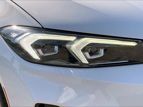 Used 2023 BMW 330i Sedan w/ Convenience Package RWD image 26
