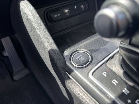 Used 2024 Kia Sportage EX FWD image 22