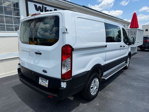 Used 2025 Ford Transit 250 Low Roof w/ Exterior Upgrade Package RWD image 7